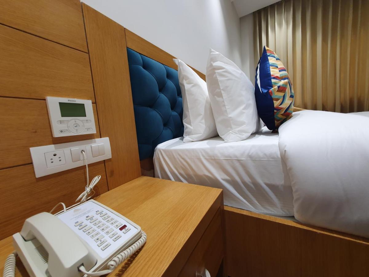Hotel Classio Royale Amritsar Dış mekan fotoğraf